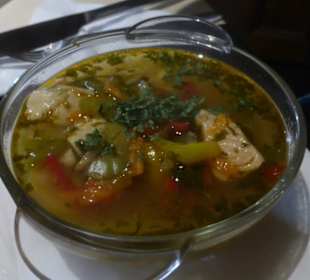 Restauracja Centrala: Zupa Rybna - Fischsuppea