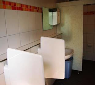 WC-Anlage super für alle offen