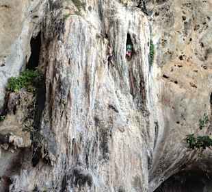 Kletterer Pranang Cave /Beach