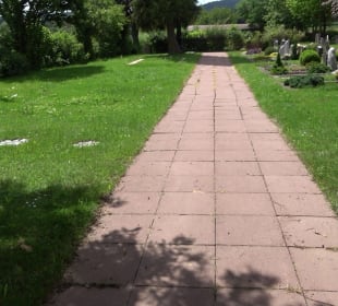 Aussegnungshalle Bösingen