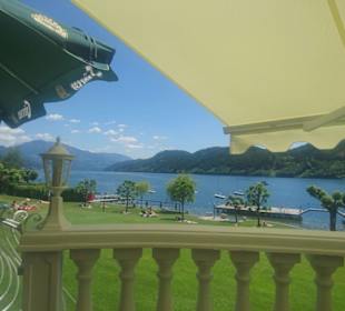 Blick ins Strandbad von der Restaurantterrasse 