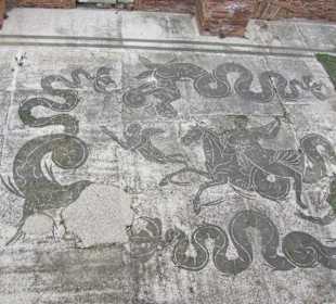 Bodenmosaik der Therme