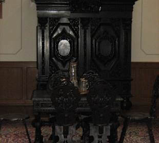 Bývalá divadelní scéína