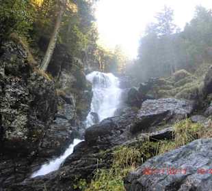 Entlang der Rieschachfälle