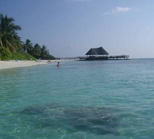 Sundowners Bar Bandos Island