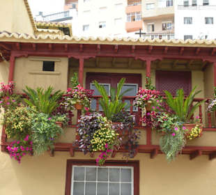 Schöner Balkon in der Altstadt von Santa Cruz