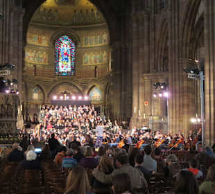 Aufzeichnung Mahler's 2. Symphonie (Chor + Orch.)