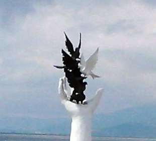 Friedensdenkmal Kusadasi in Kusadasi