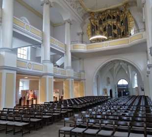 Blick in das Langschiff der Morizkirche