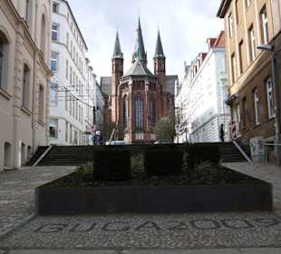 Aufgeblickt zur Schlfkirche