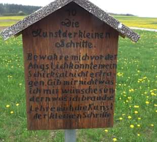 Wanderweg Kunst der kleinen Schritte