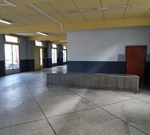 Die Zollabfertigung im Bahnhof Cerbère