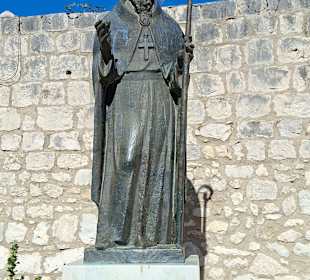 Statue von Bischof Augustinus