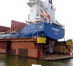 Trockendock der Mützelfeldwerft