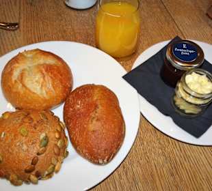 Frühstück im Wirtshaus Eckerts