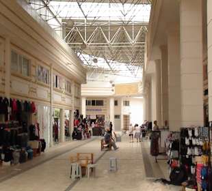 Einkaufszentrum in Kumköy