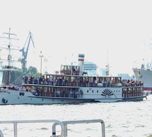 Seitenraddampfer Freya