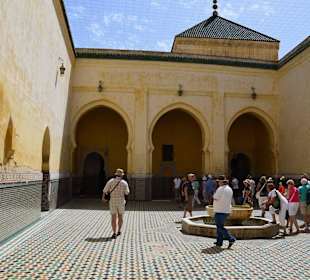 Dziedziniec mauzoleum