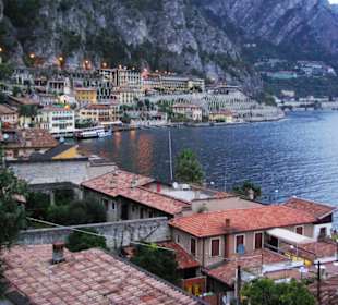 Bild von der Kirche aus