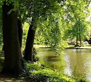 Spaziergang durch die Graftanlagen