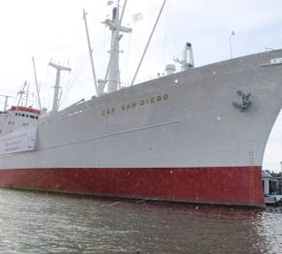 Cap San Diago (Hafenrundfahrt)