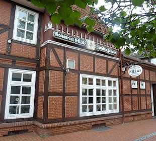 Griechische Spezialitäten im historischen Gebäude