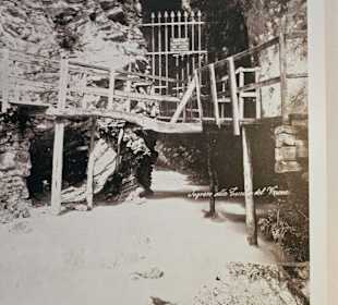 Bilder von den Anfängen der Wasserfälle