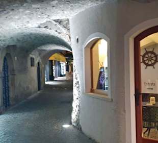 Viele Geschäfte dort