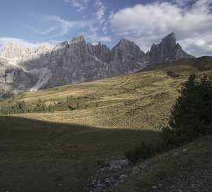 Wandern Passo Rolle