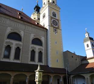 Außenansicht des Brixner Doms 