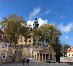Blick auf das Schloss vom Markt aus