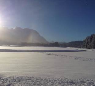 Loipeneinstieg vor dem Hotel