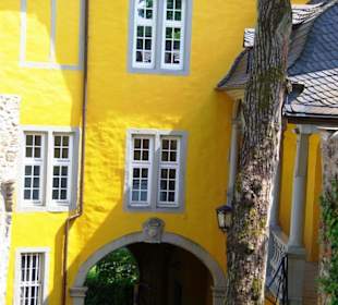 Schloss Montabaur Einfahrt