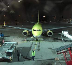 Tuifly Bowing 737-700 am Flughafen Berlin-Tegel