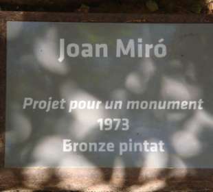 Beschreibung der folgenden Skulptur