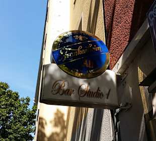 Bar Studio 1