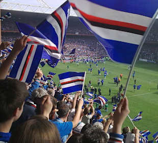 Partita della Sampdoria, tifosi e campo da gioco