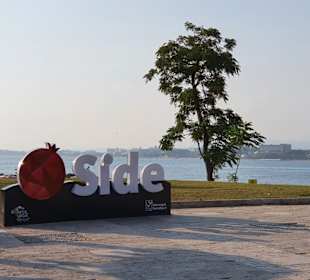 Altstadt Side - Hafen