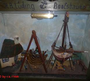 Modelle einer kleinen alten Boots-Werft