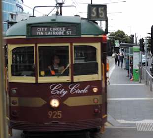 35 City Circle Tram ( kostenlos )