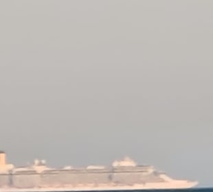 Weit draußen, Kreuzfahrt pur