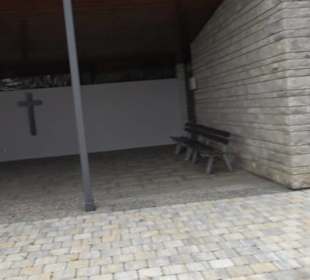 Aussegnungshalle Auingen