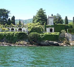 Vista dell'isola dal traghetto