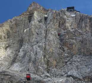 Seilbahn Lagazuoi (Funivia Lagazuoi)