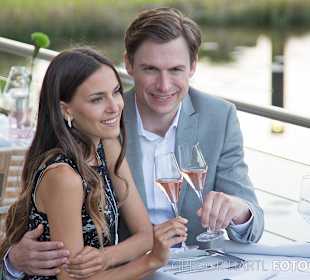 Auf der Terrasse des Restaurants Aquarium