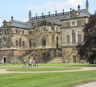 Palais