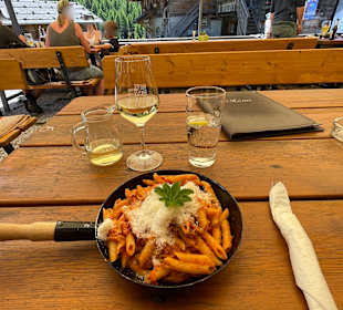 Eine kleine Portion Hirzernudeln