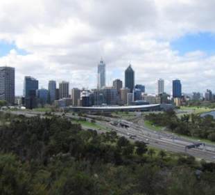 Blick auf die Skyline von Perth