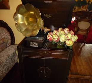 Wunderschöne alte Möbel