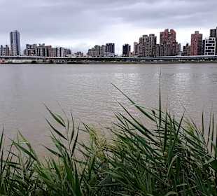 Yanping Riverside Park